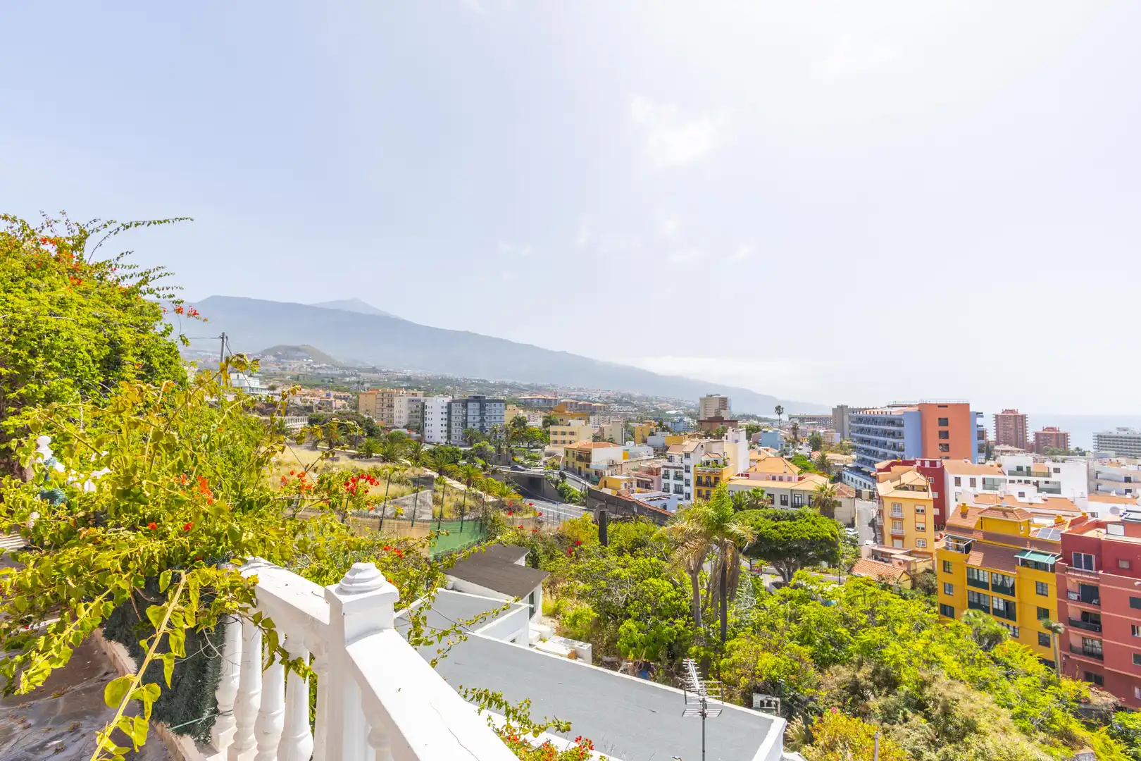 Vista exterior de Casa o chalet en venta en Puerto de la Cruz con Jardín privado y Terraza