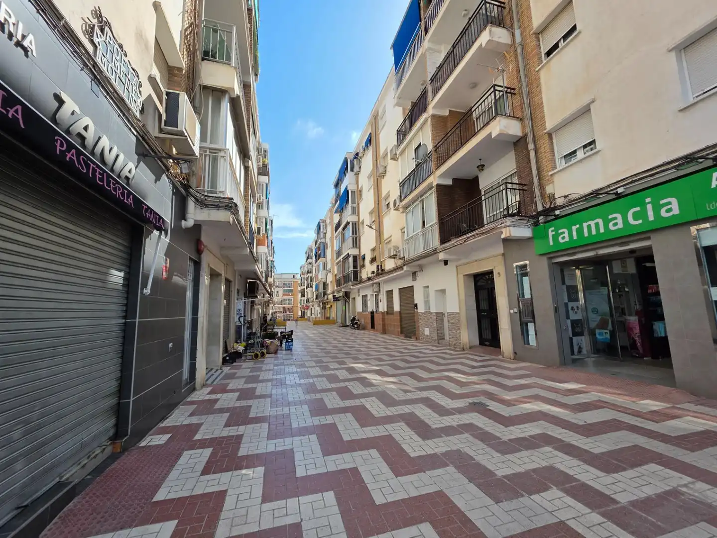 Vista exterior de Piso en venta en Málaga con Calefacción
