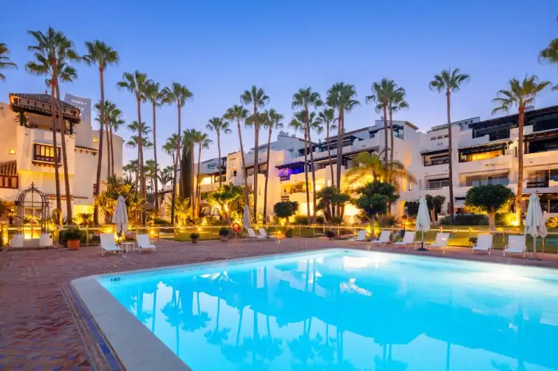 Apartament amb piscina en venda a Milla de Oro, imagen 31