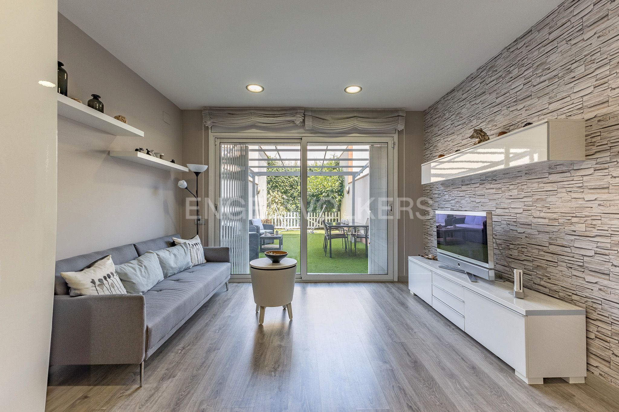 Living room of Single-family semi-detached for sale in Sabadell  with Air Conditioner, Heating and Private garden