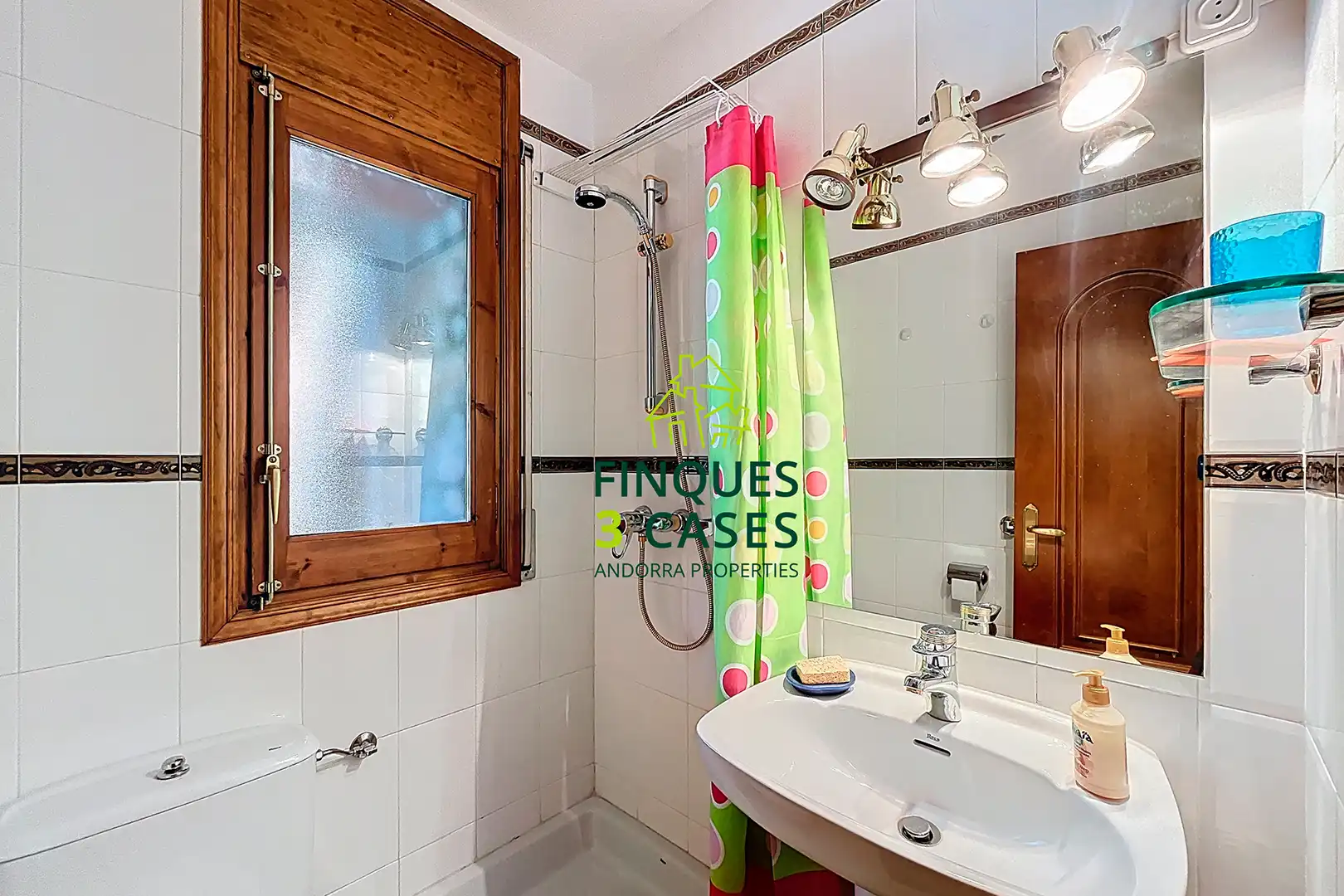 Casa adosada en venta en La Massana pueblo