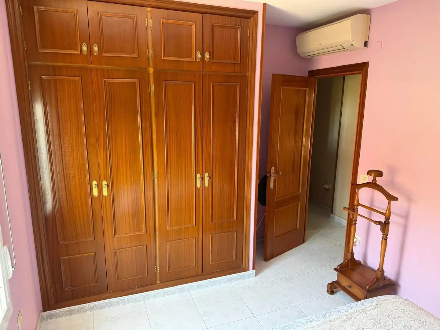 Bedroom of Houses for sale in Rincón de la Victoria  with Air Conditioner, Terrace and Storage room