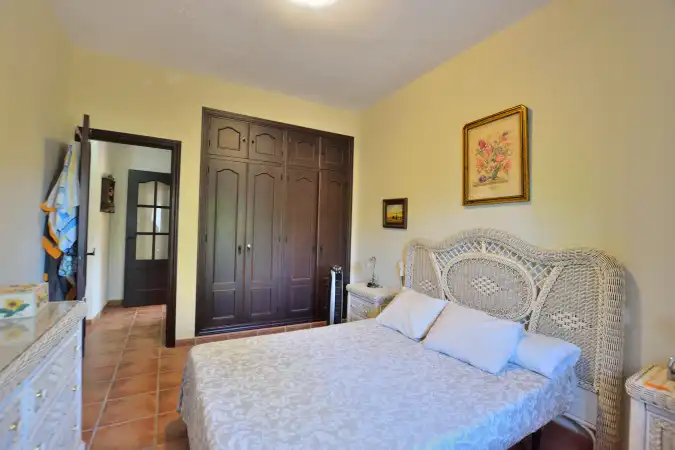 Habitación de Finca rústica en venta en Arriate con Jardín privado, Terraza y Piscina