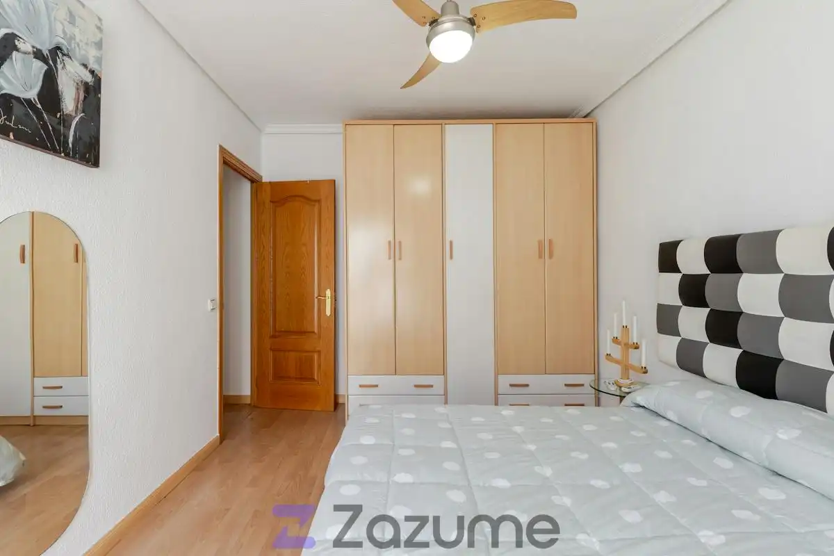 Bedroom of Flat for rent in Puente de Vallecas