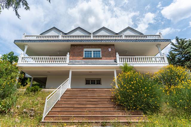 Casa-chalet en Venta en Molino de la Hoz