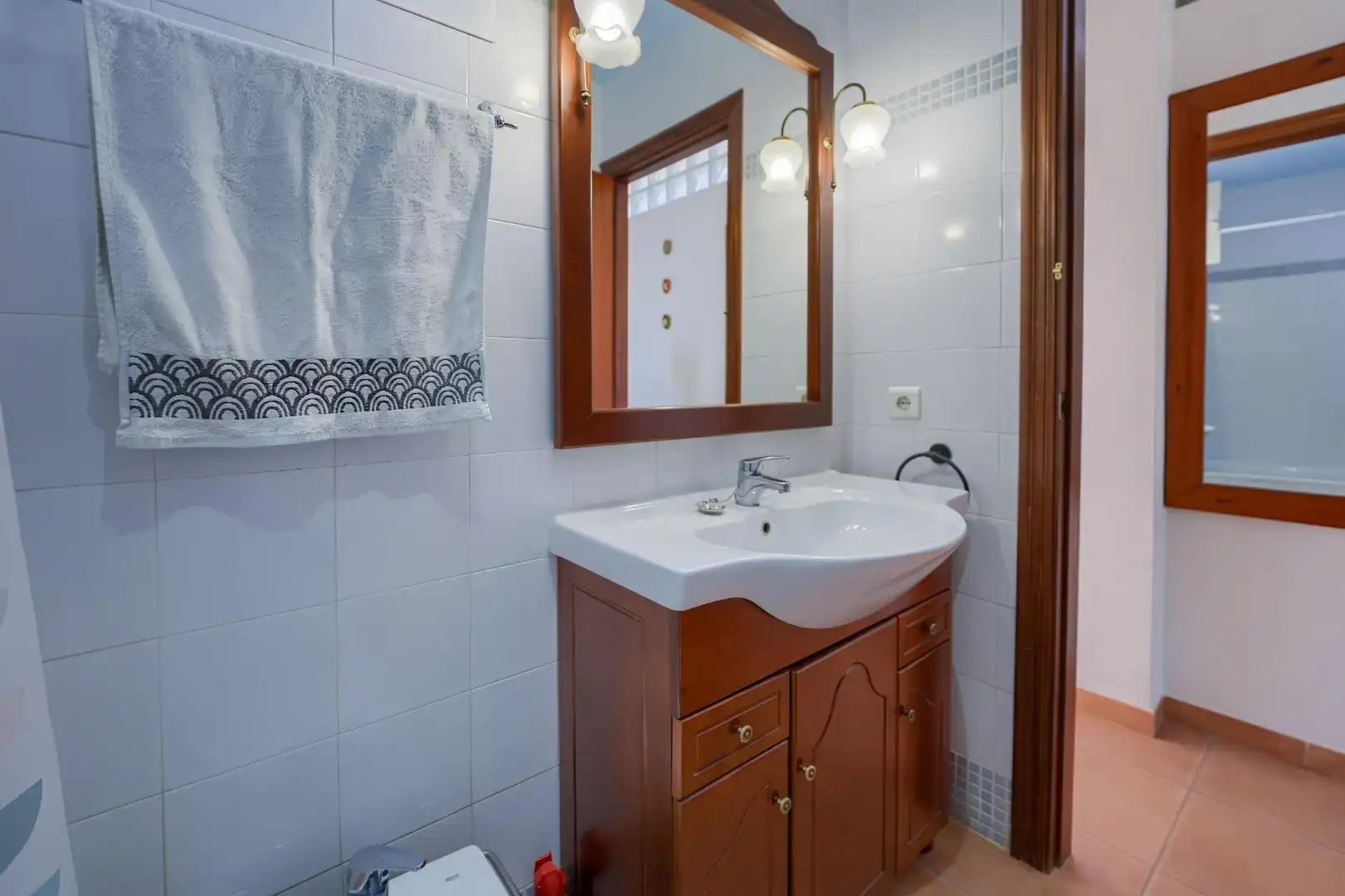 Bany de Casa o xalet en venda en Alcalá de Guadaira amb Aire condicionat, Calefacció i Jardí privat