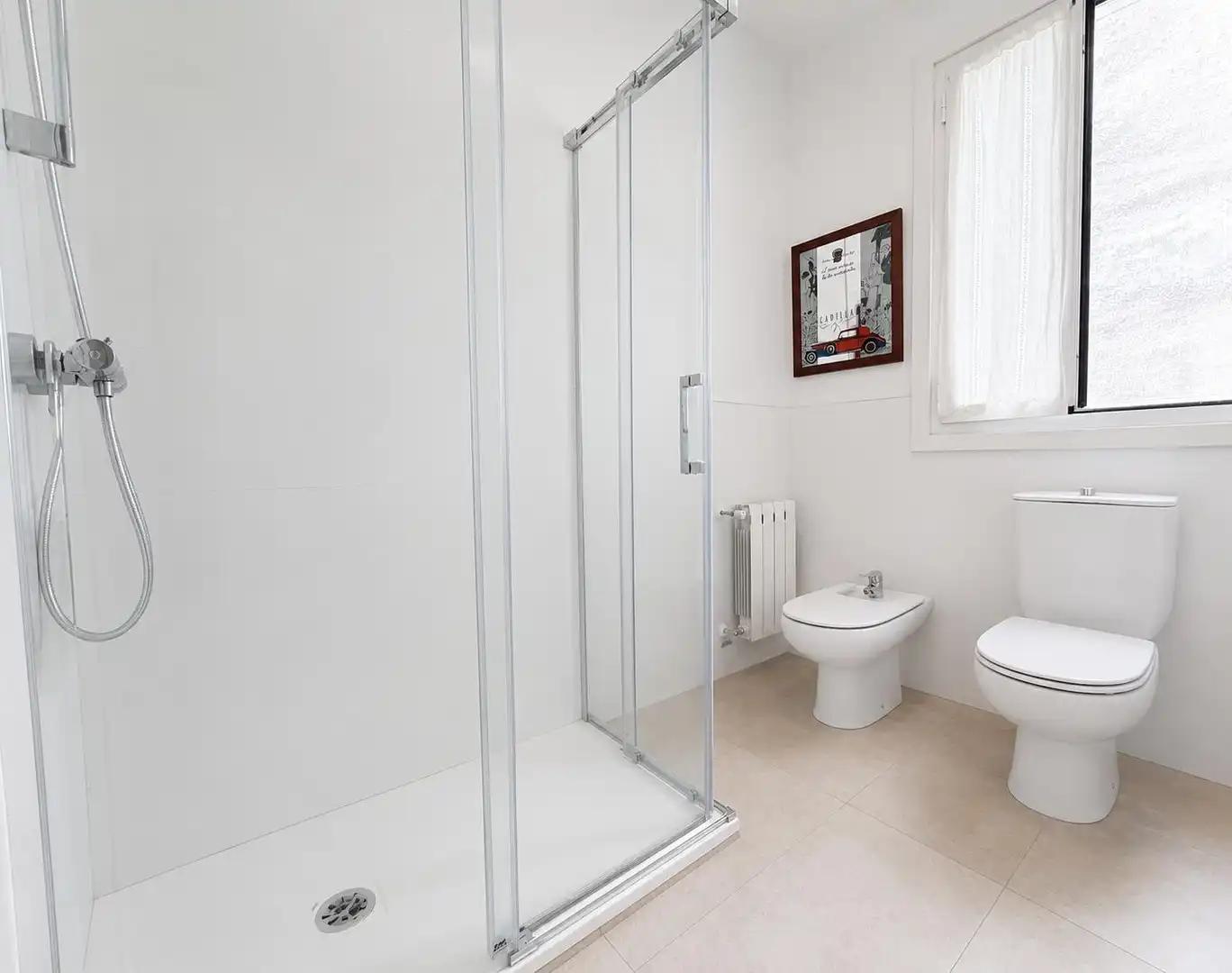 Baño de Piso en venta en Madrid con Aire acondicionado, Calefacción y Amueblado