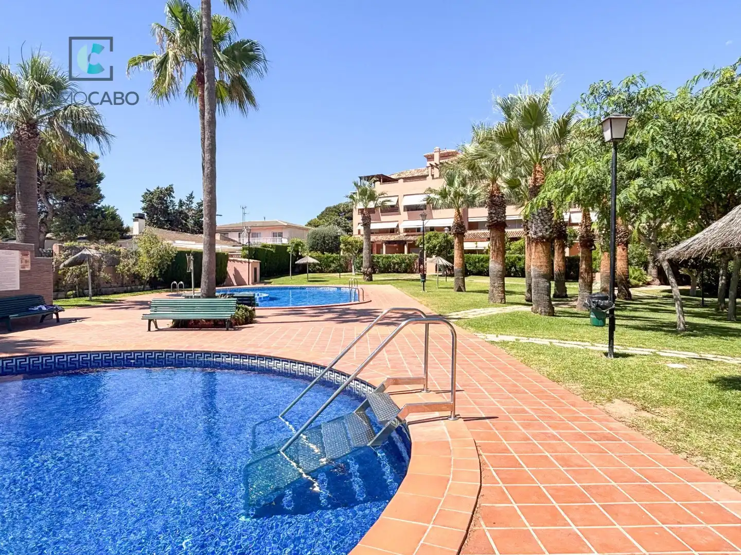 Schwimmbecken von Erdgeschoss zum Verkauf in Cartagena mit Heizung, Privatgarten und Terrasse
