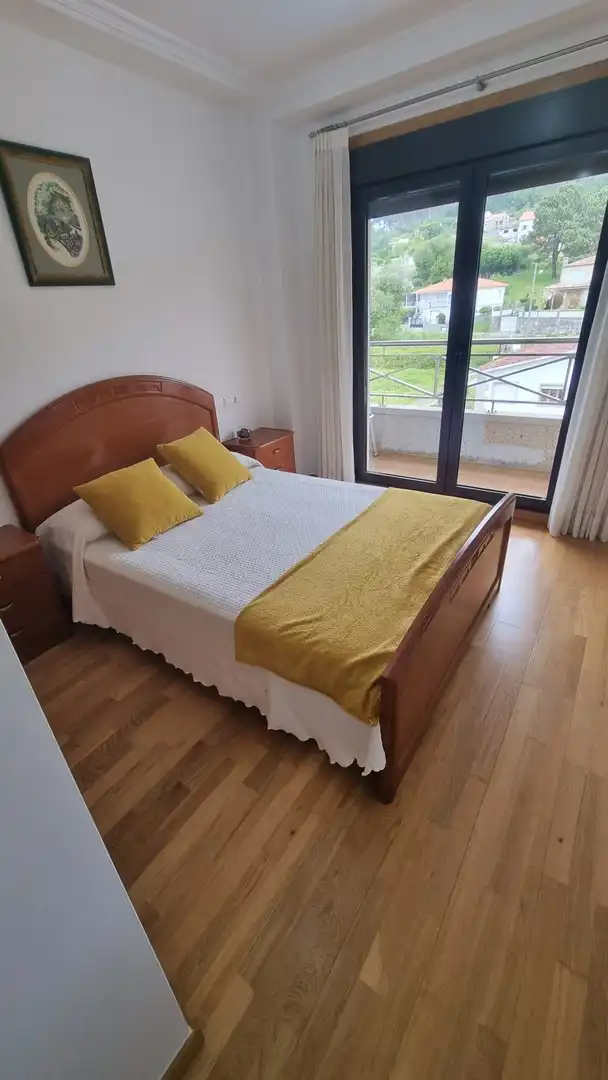 Bedroom of Flat for rent in Sanxenxo  with Heating, Terrace and Furnished