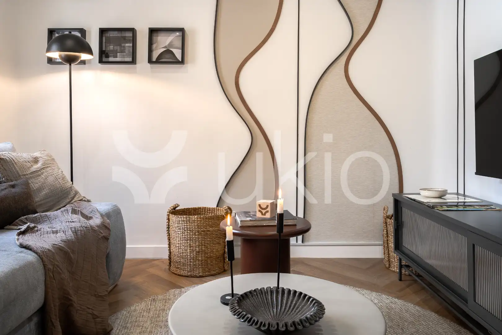 Living room of Apartments for rent in Madrid  with Air Conditioner, Heating and Furnished