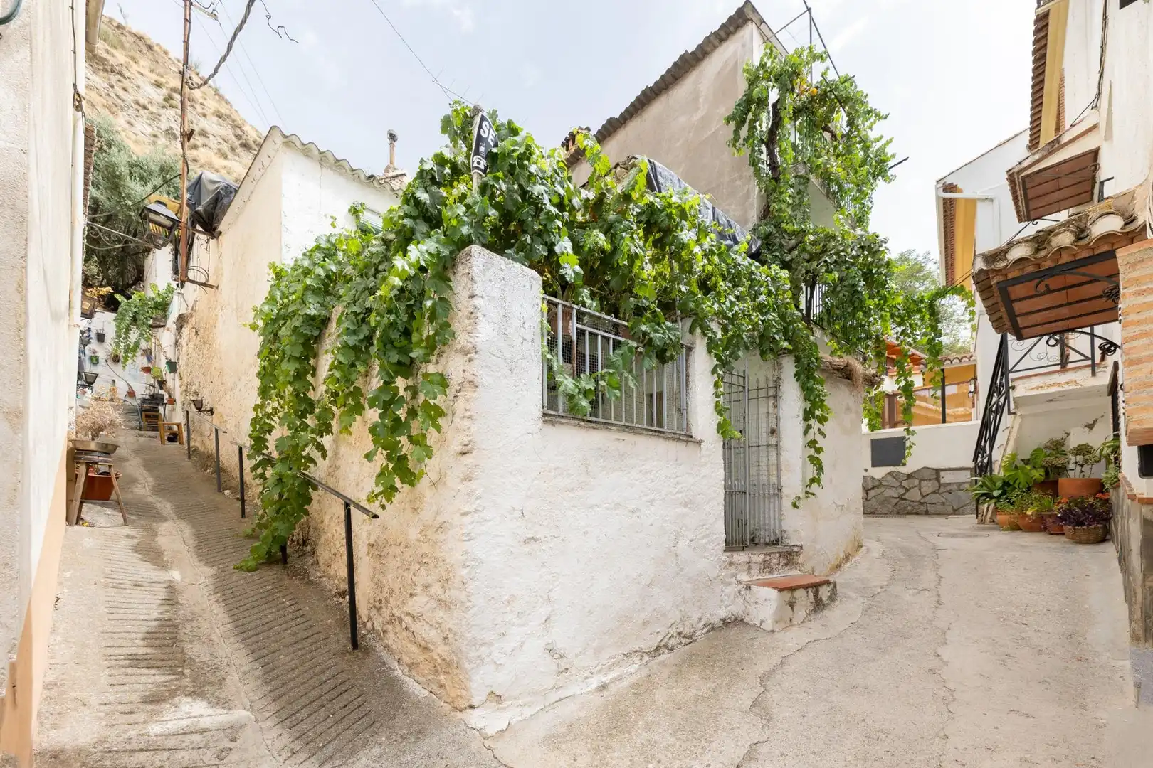 Casa adosada en venda a Calle ARRIBA, 27, Pinos Genil