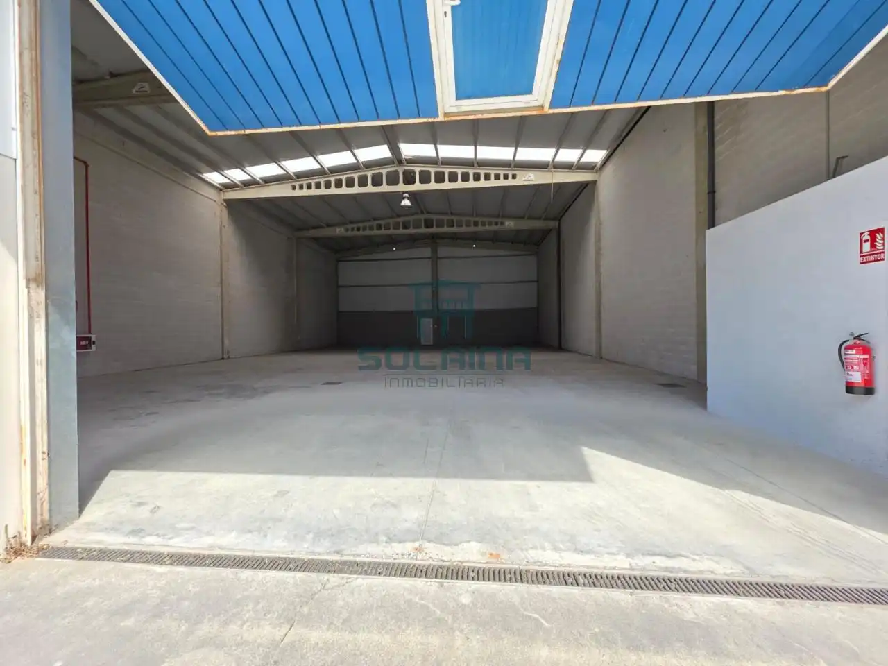 Industrial buildings for rent in San Cibrao das Viñas