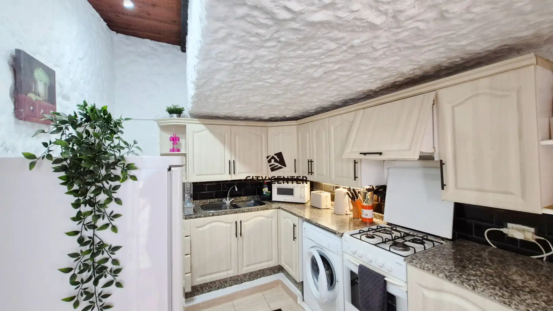 Kitchen of Houses for sale in San Miguel de Abona  with Private garden, Terrace and Jacuzzi