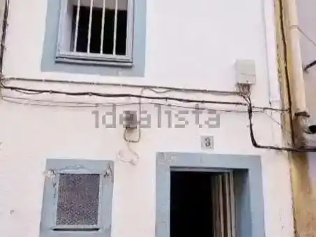 Vista exterior de Casa adosada en venda en Ariño amb Moblat