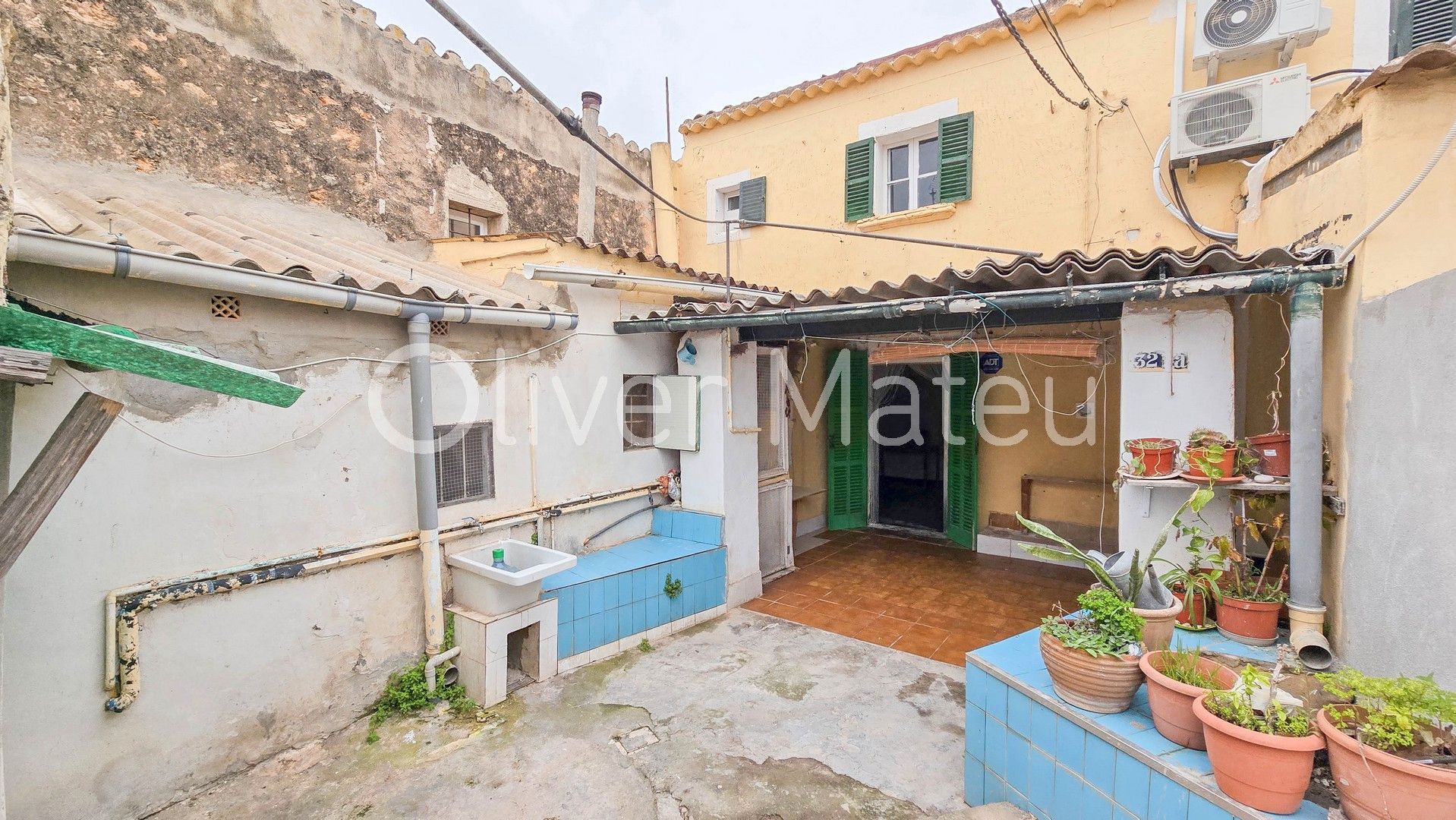 Exterior view of House or chalet for sale in  Palma de Mallorca  with Terrace