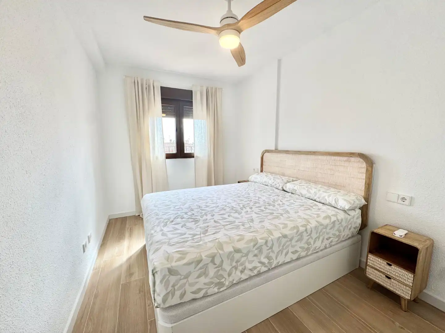 Schlafzimmer von Wohnungen zur Miete in San Javier mit Klimaanlage, Terrasse und Schwimmbad