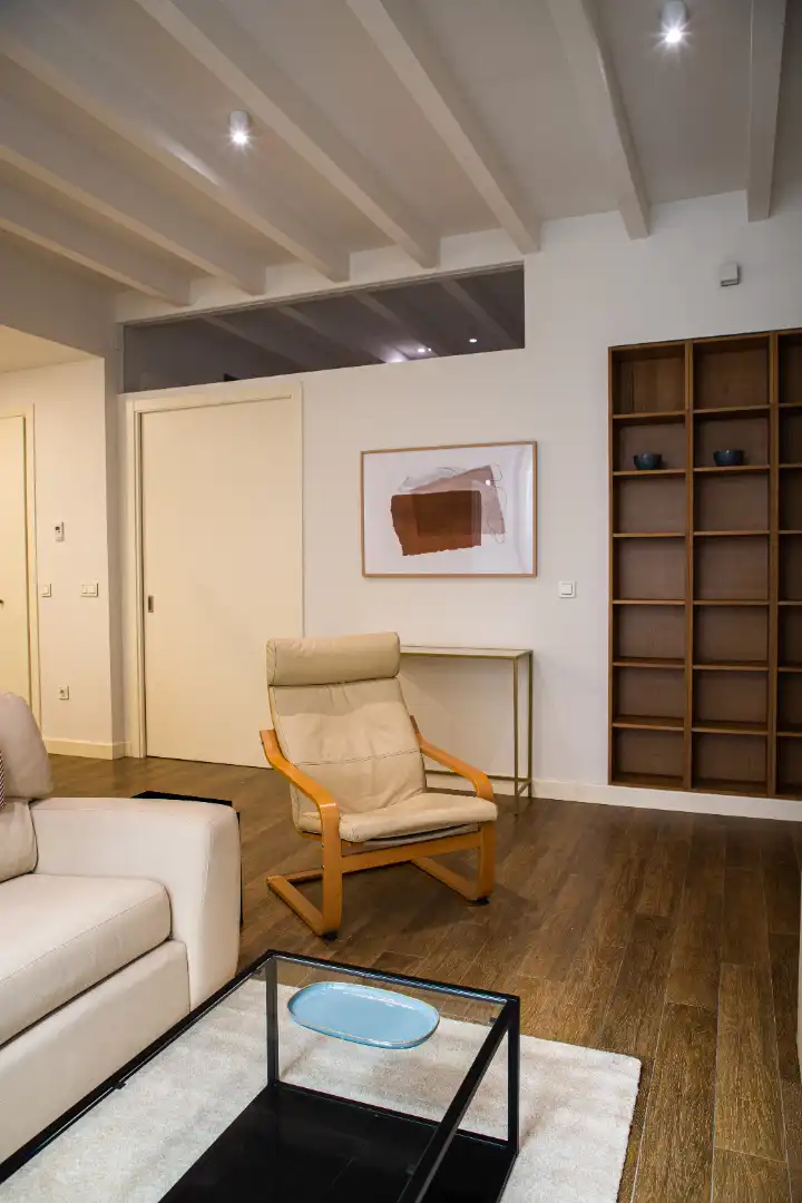 Living room of Flat for rent in Sevilla  with Air Conditioner, Furnished and Oven