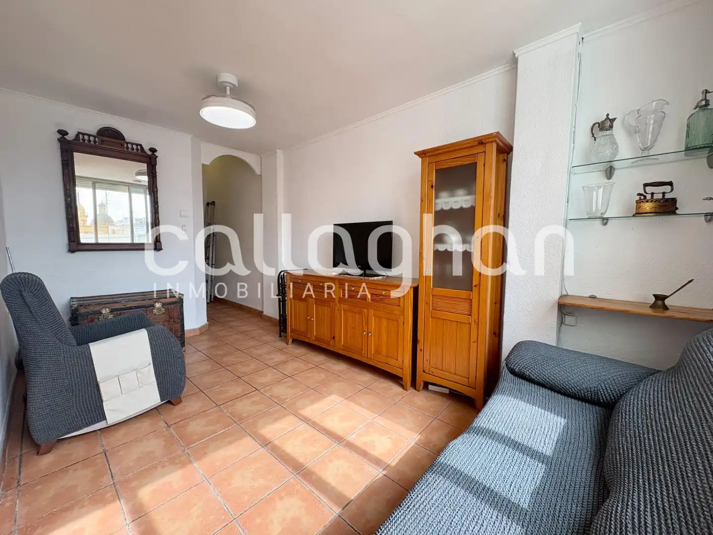 Flat with lift to rent in Calle GUILLEM CASTRO, imagen 2