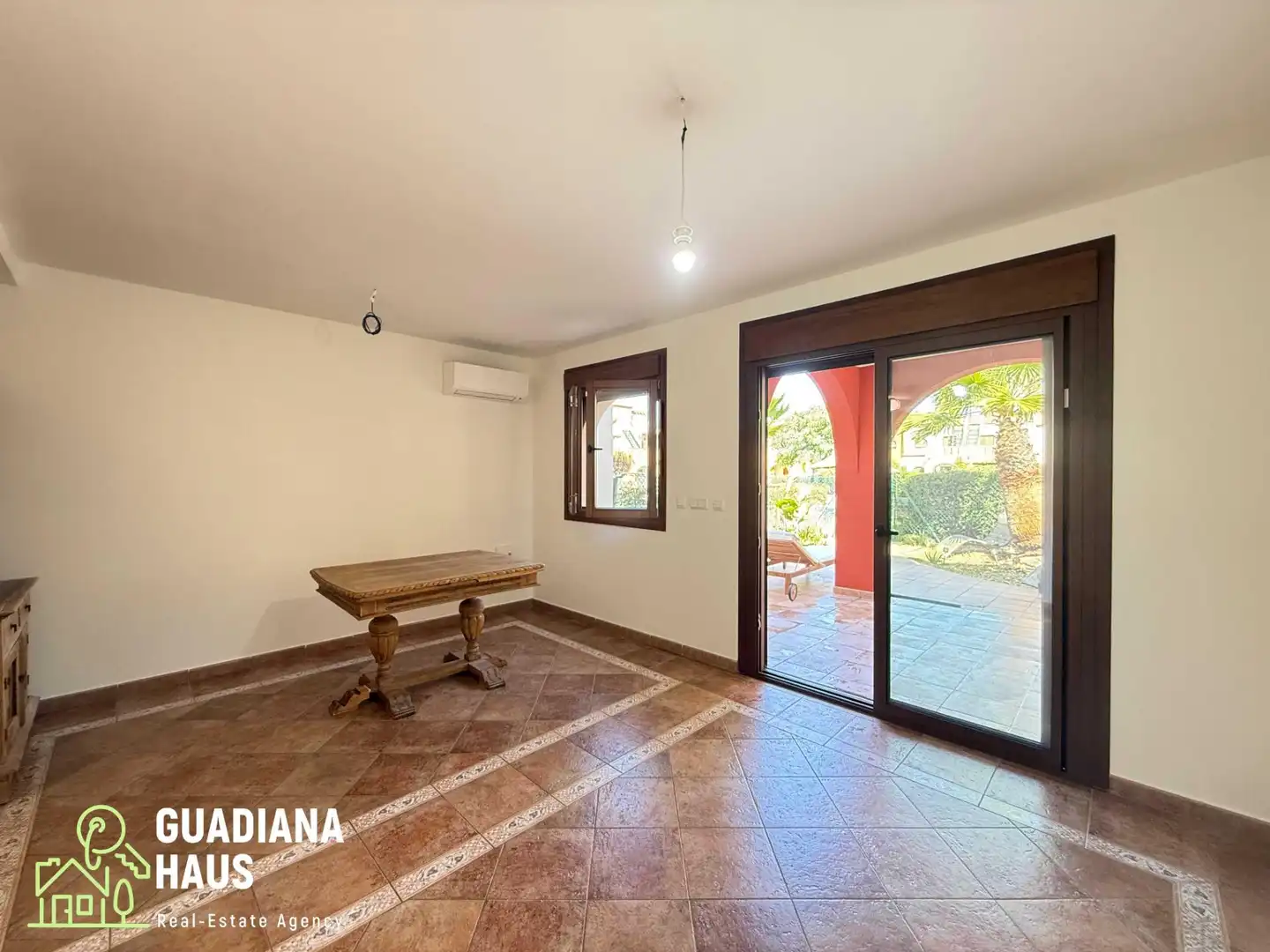 Casa a schiera con piscina in vendita a MIGUEL DE UNAMUNO 20, imagen 12