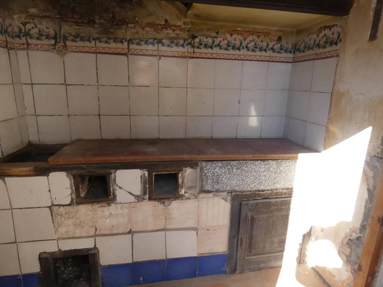 Cuina de Casa o xalet en venda en Sant Feliu de Guíxols amb Calefacció i Terrassa
