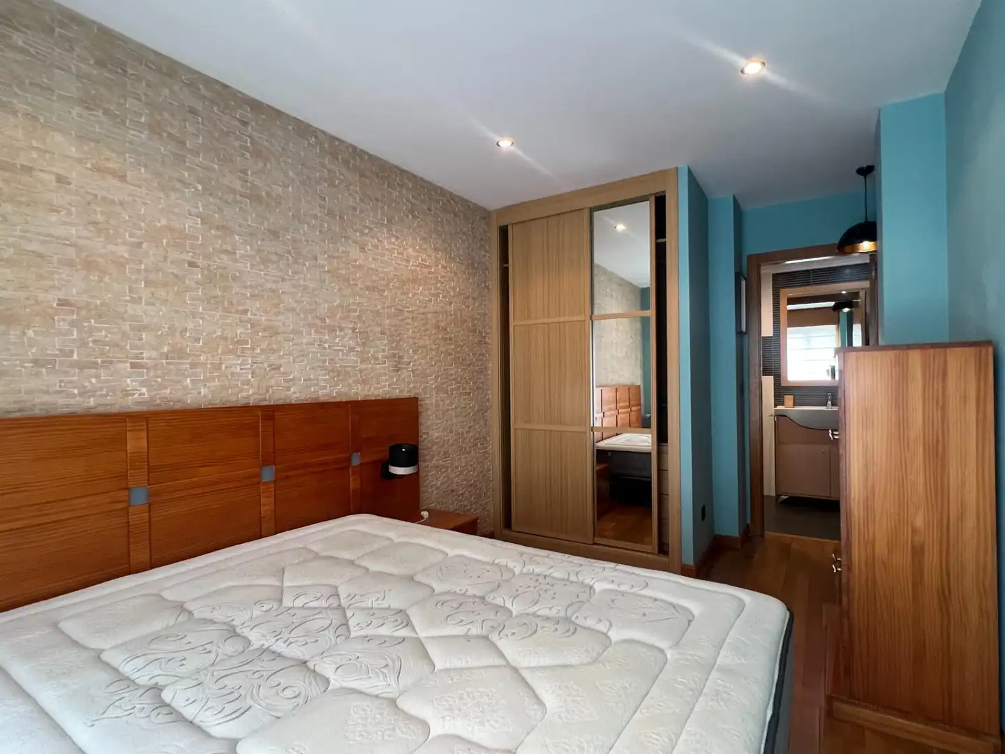 Schlafzimmer von Wohnung zur Miete in Cambre  mit Heizung, Abstellraum und Möbliert