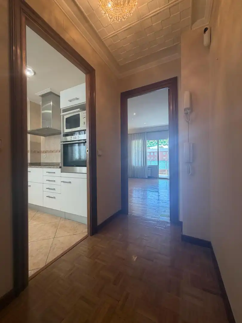 Cocina de Piso en venta en Madrid con Calefacción, Parquet y Terraza