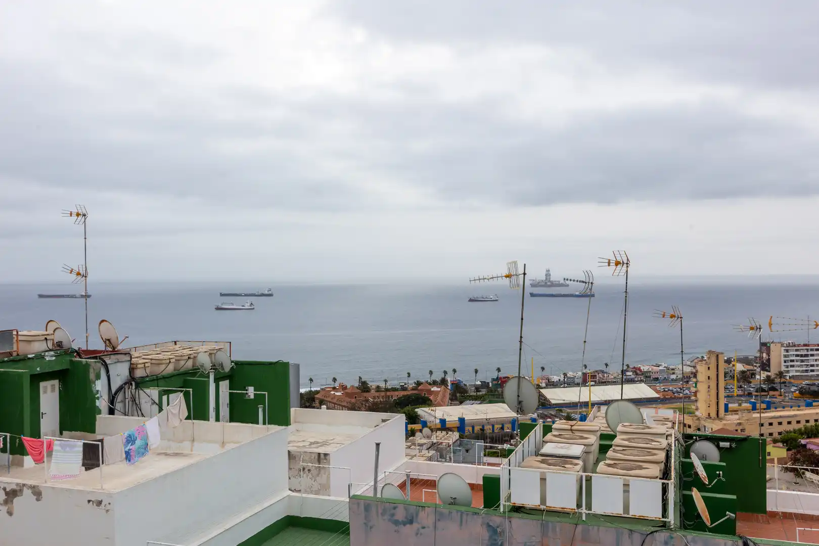 Vista exterior de Piso en venta en Las Palmas de Gran Canaria con Trastero