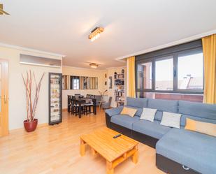 Sala d'estar de Pis en venda en Villanueva del Pardillo amb Aire condicionat, Calefacció i Terrassa
