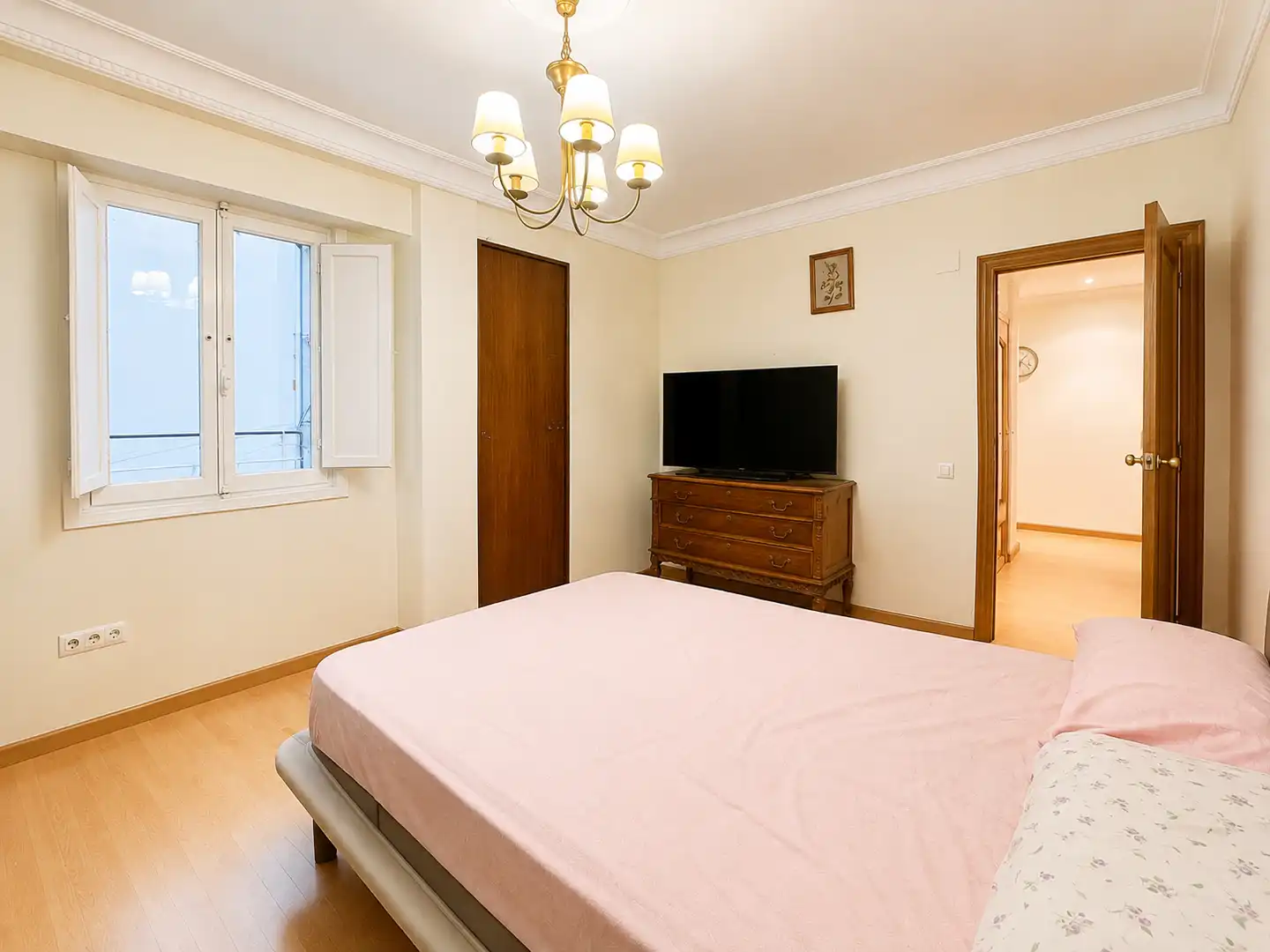 Bedroom of Flat for sale in Patraix
