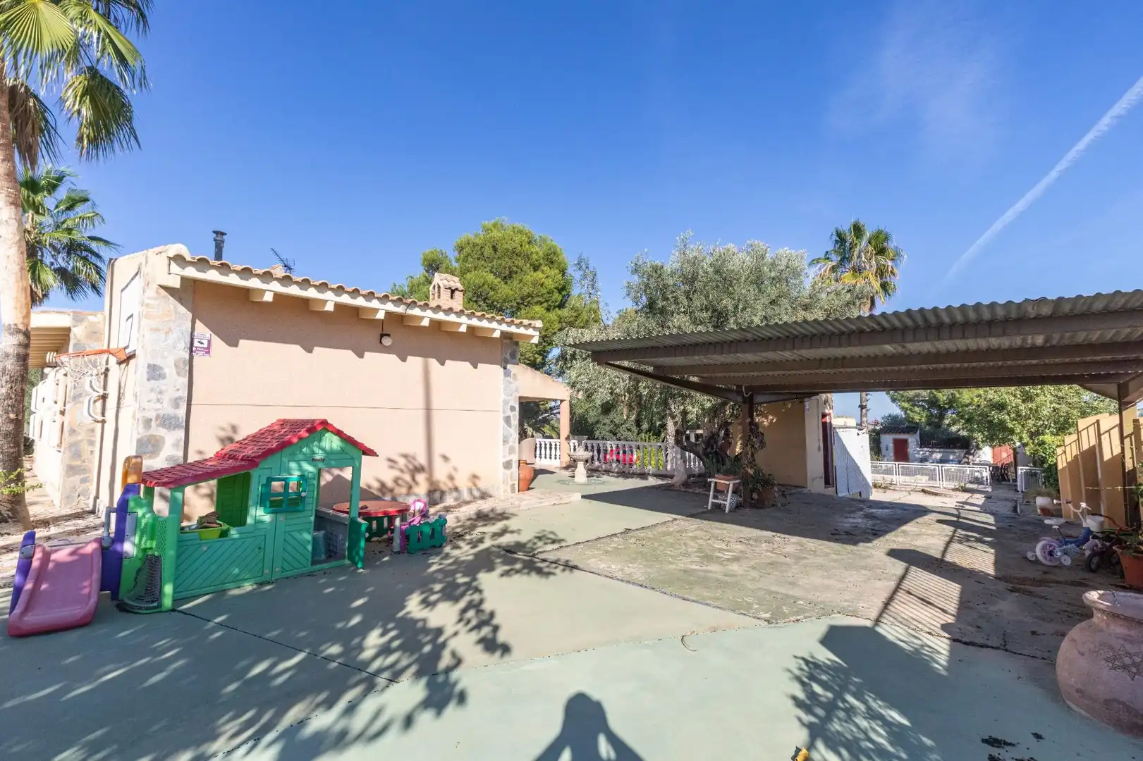 Garden of Houses for sale in Fortuna