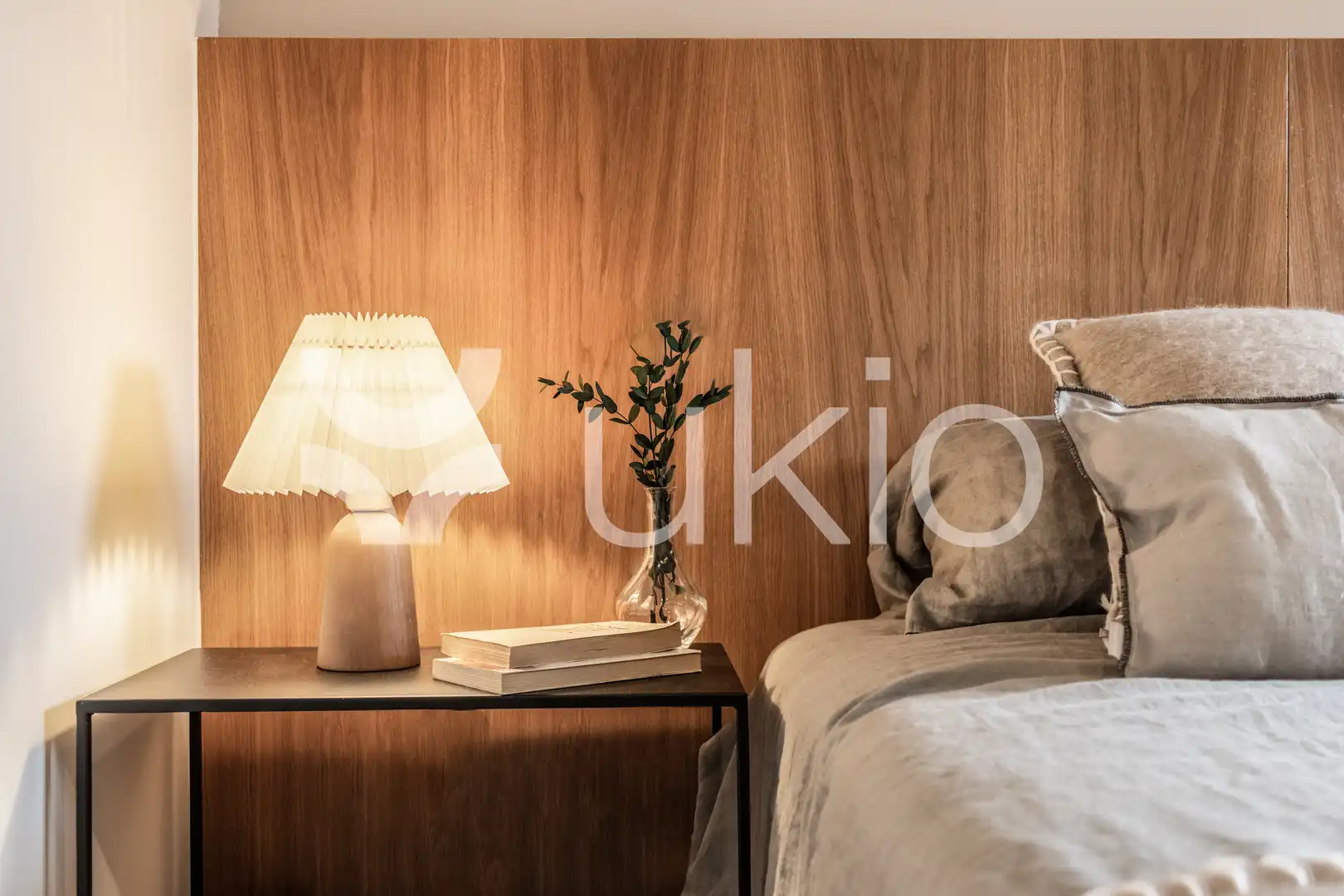 Schlafzimmer von Wohnung zur Miete in Madrid mit Klimaanlage, Heizung und Möbliert
