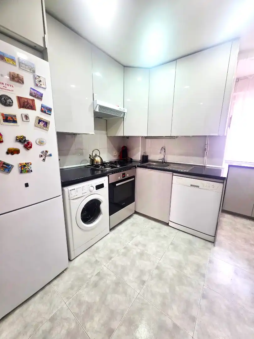 Kitchen of Flat for sale in Madrid  with Air Conditioner, Heating and Parquet flooring