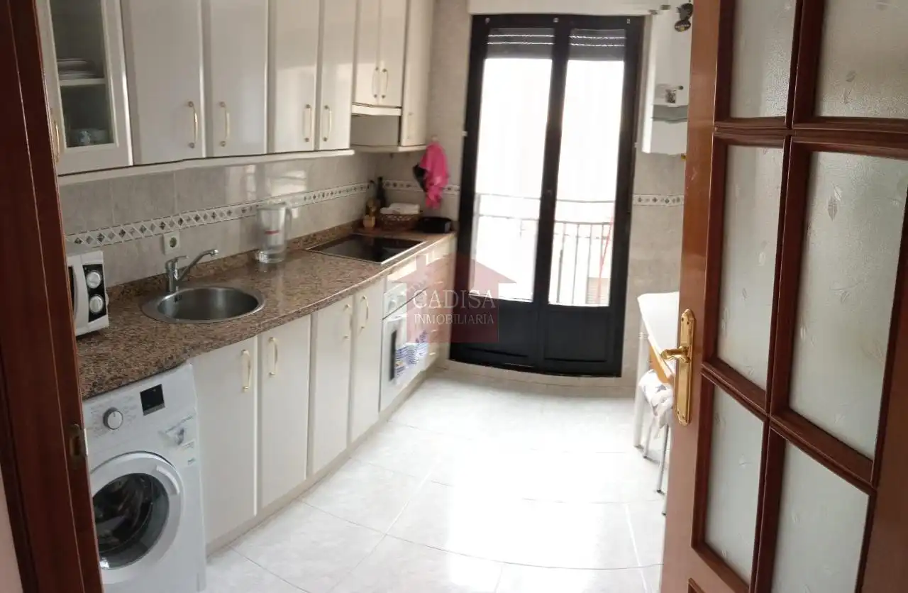 Küche von Dachboden zur Miete in Salamanca mit Heizung, Parkett und Terrasse