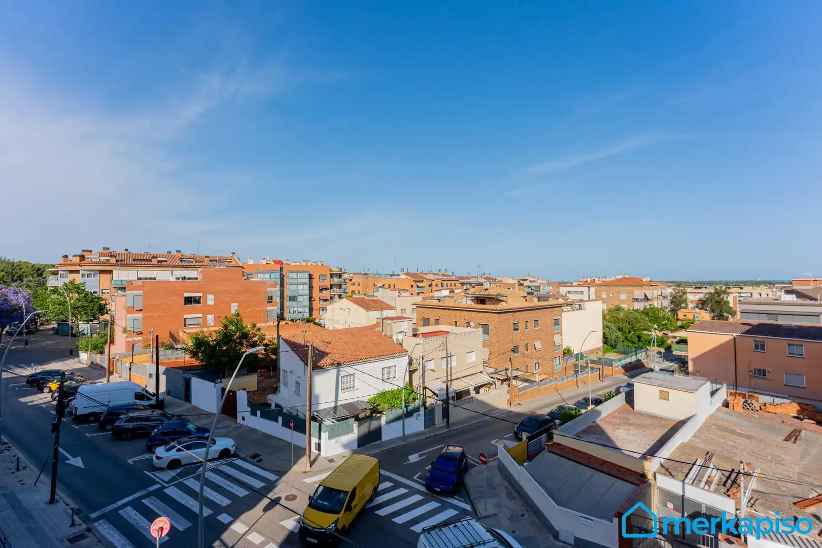 Exterior view of Flat for sale in Castelldefels  with Air Conditioner, Heating and Balcony
