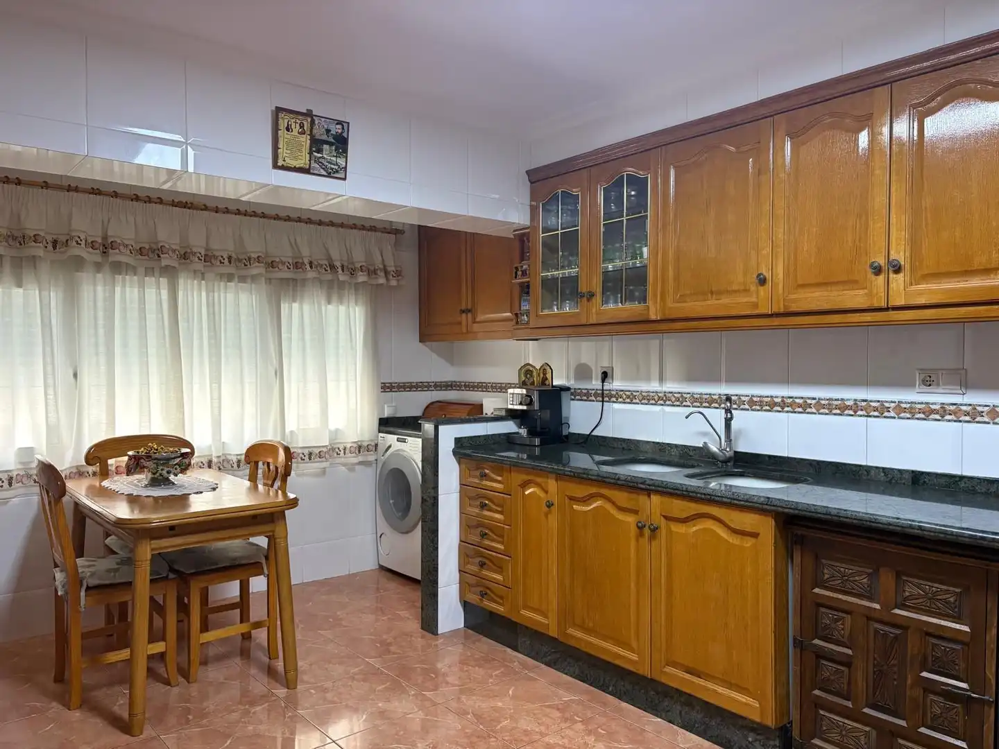 Kitchen of Flat for sale in Alcoy / Alcoi  with Air Conditioner and Storage room