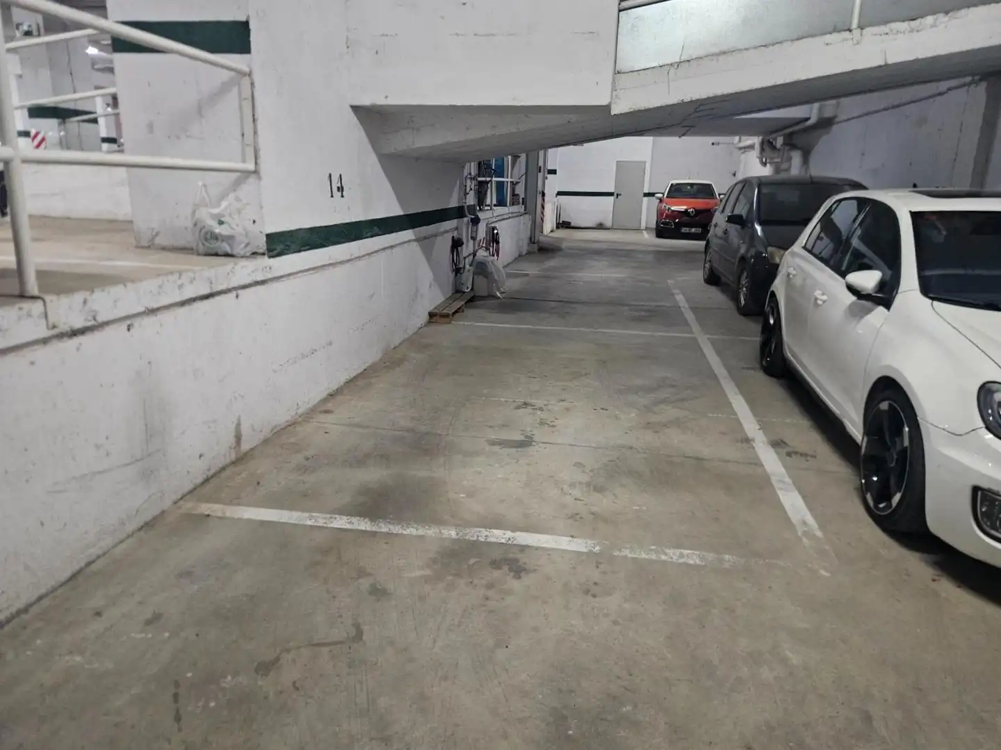 Aparcament de Àtic en venda en Alcarràs amb Aire condicionat, Calefacció i Jardí privat