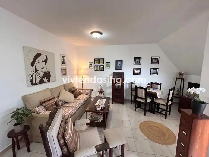 Sala de estar de Ático en venta en Los Realejos con Terraza