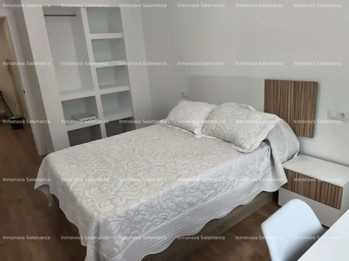 Schlafzimmer von Wohnung zur Miete in Salamanca mit Heizung, Terrasse und Möbliert