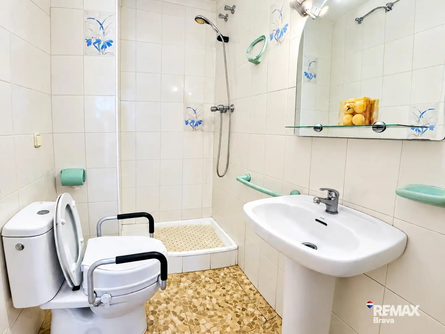 Detached house with pool for sale in Calle Guillerias, imagen 18