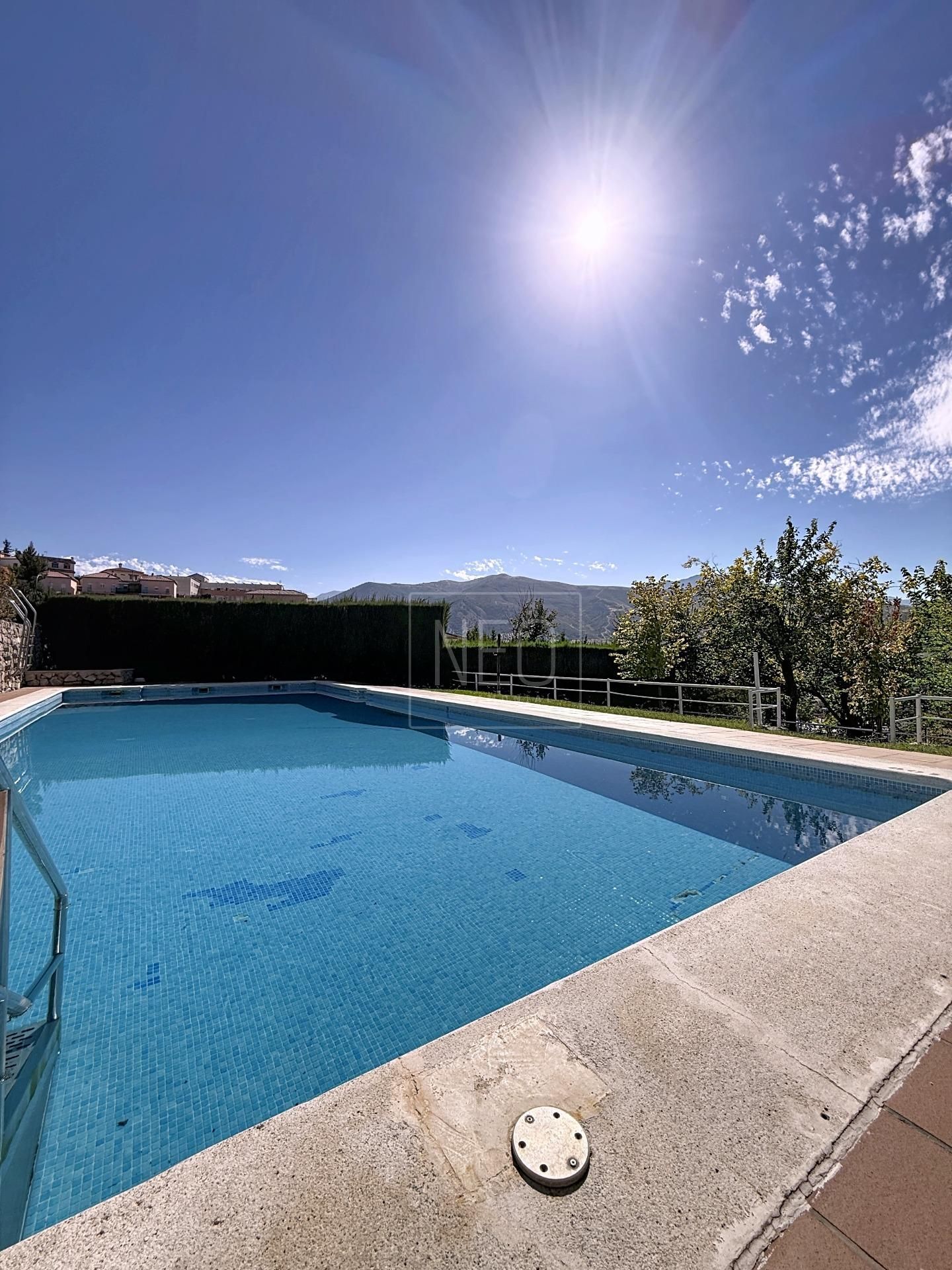 Swimming pool of Single-family semi-detached for sale in Cenes de la Vega  with Air Conditioner, Private garden and Terrace