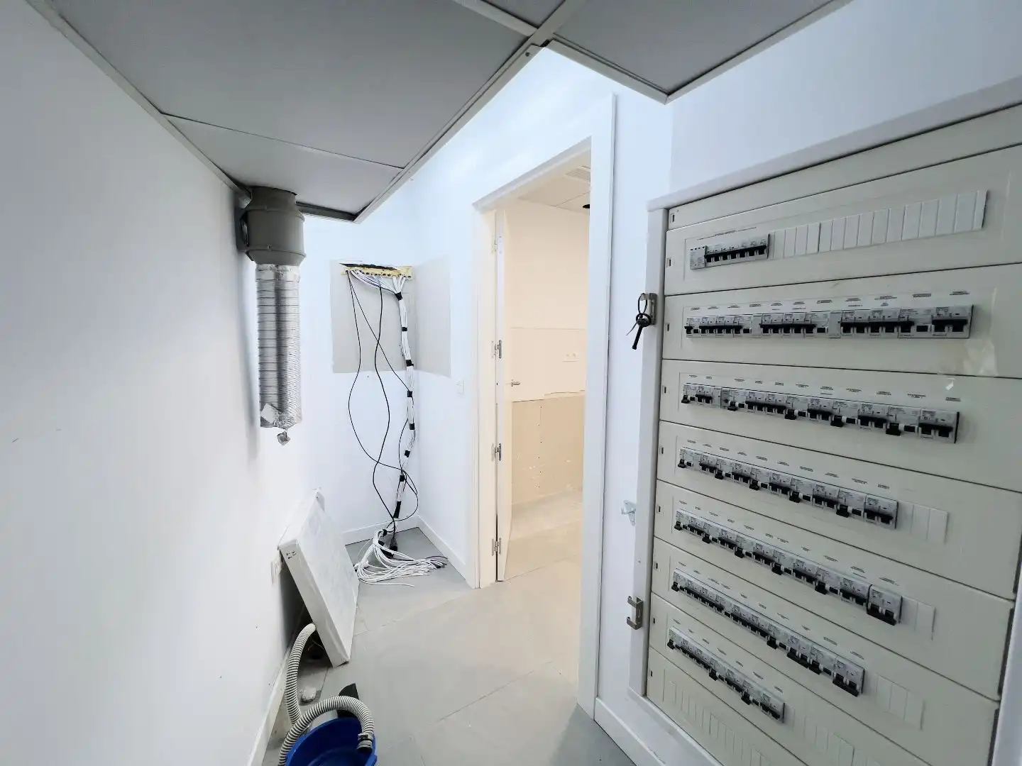 Local de alquiler en Los Palacios y Villafranca con Aire acondicionado