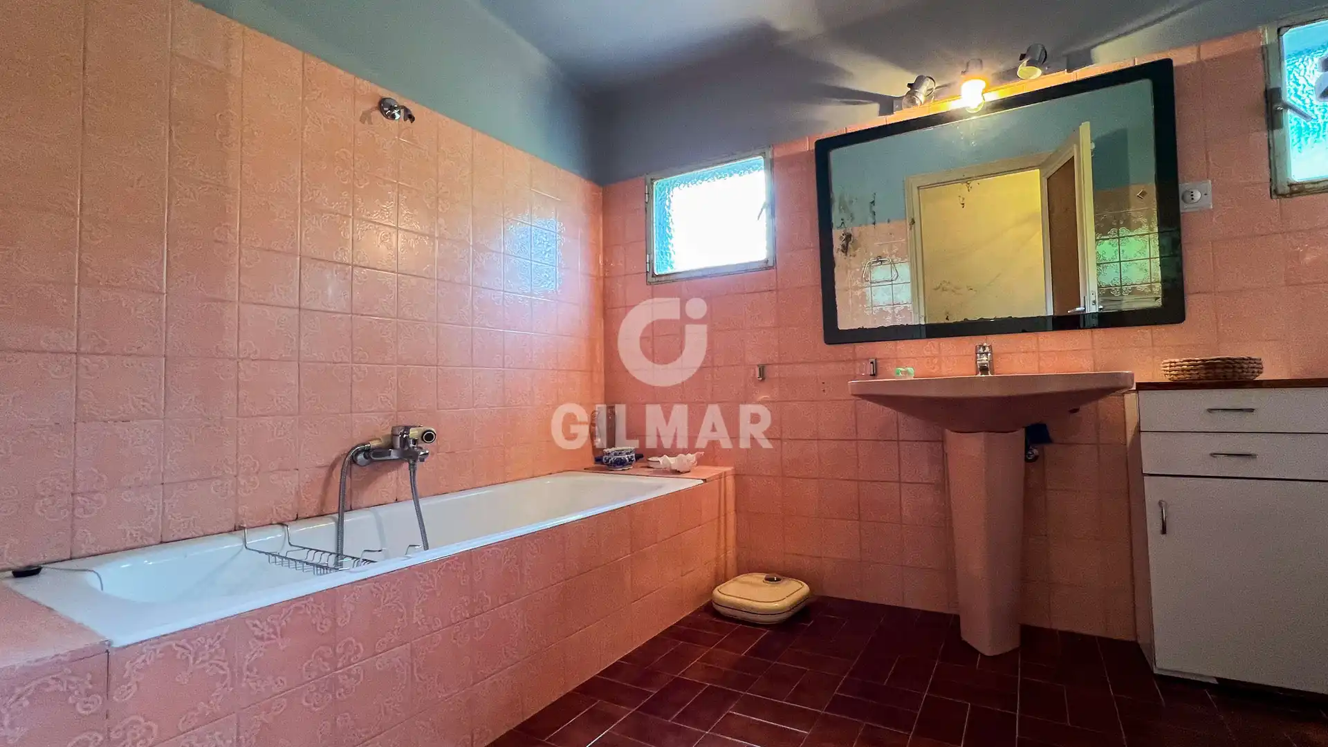 Bany de Casa o xalet en venda en Guadarrama amb Calefacció, Jardí privat i Piscina