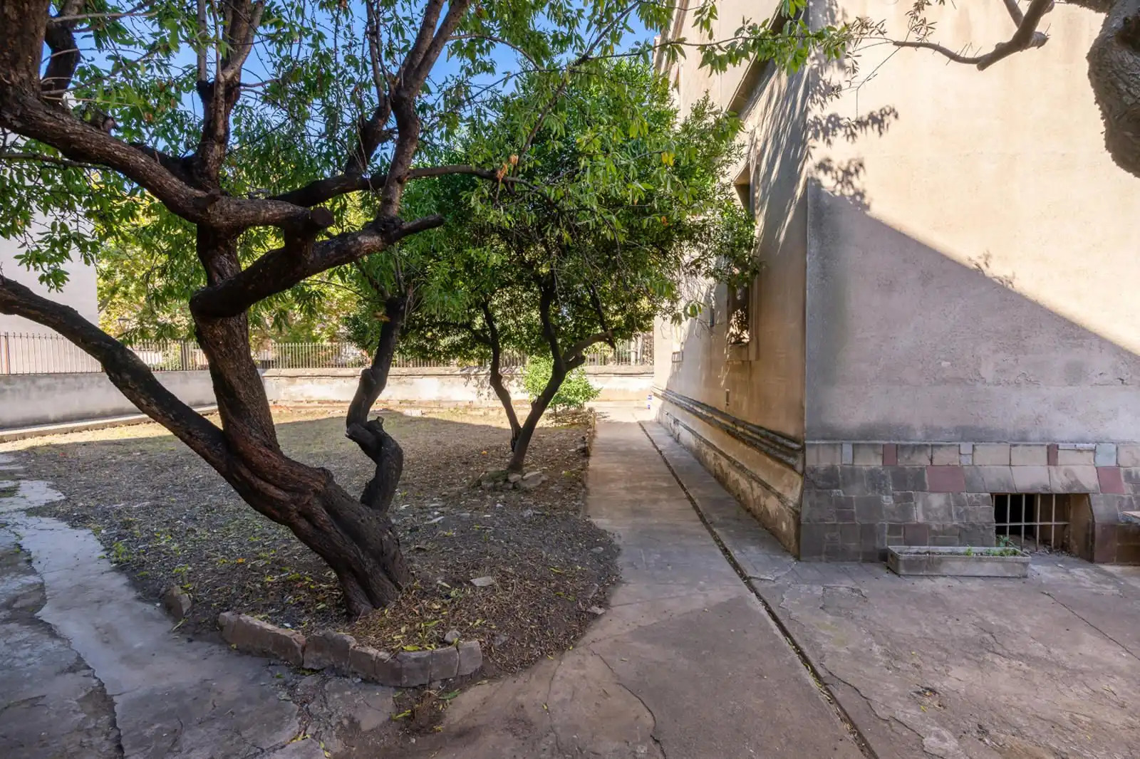 Vista exterior de Casa o chalet en venta en Sant Feliu de Llobregat con Calefacción, Jardín privado y Terraza