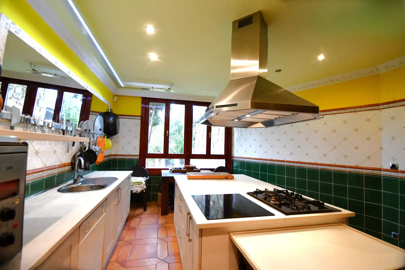 Kitchen of Houses for sale in Lardero  with Air Conditioner, Heating and Private garden