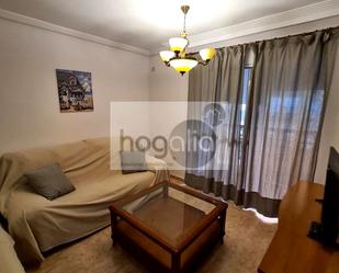 Living room of Flat to rent in  Sevilla Capital  with Air Conditioner and Terrace