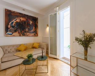 Living room of Apartment to share in  Madrid Capital  with Air Conditioner, Heating and Terrace