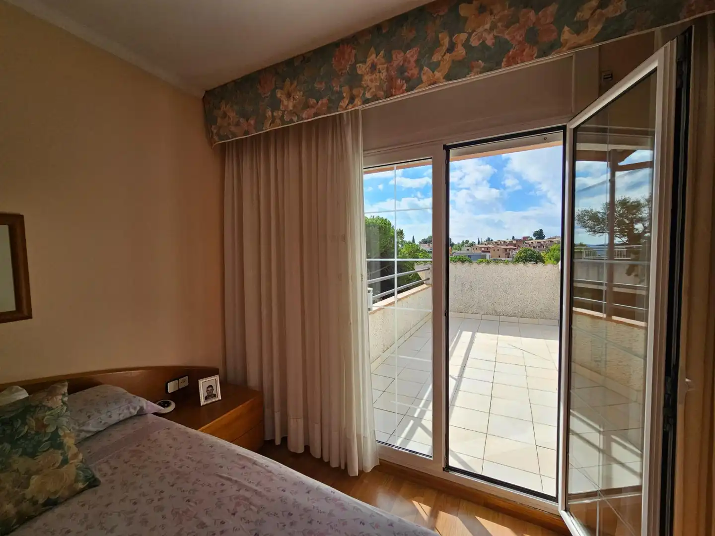 Habitación de Casa o chalet en venta en Canovelles