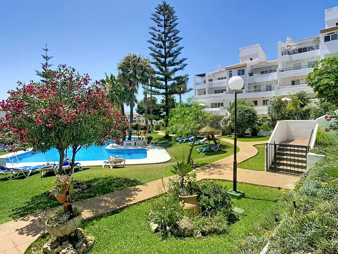 Jardí de Casa adosada en venda en Mijas amb Aire condicionat, Jardí privat i Piscina