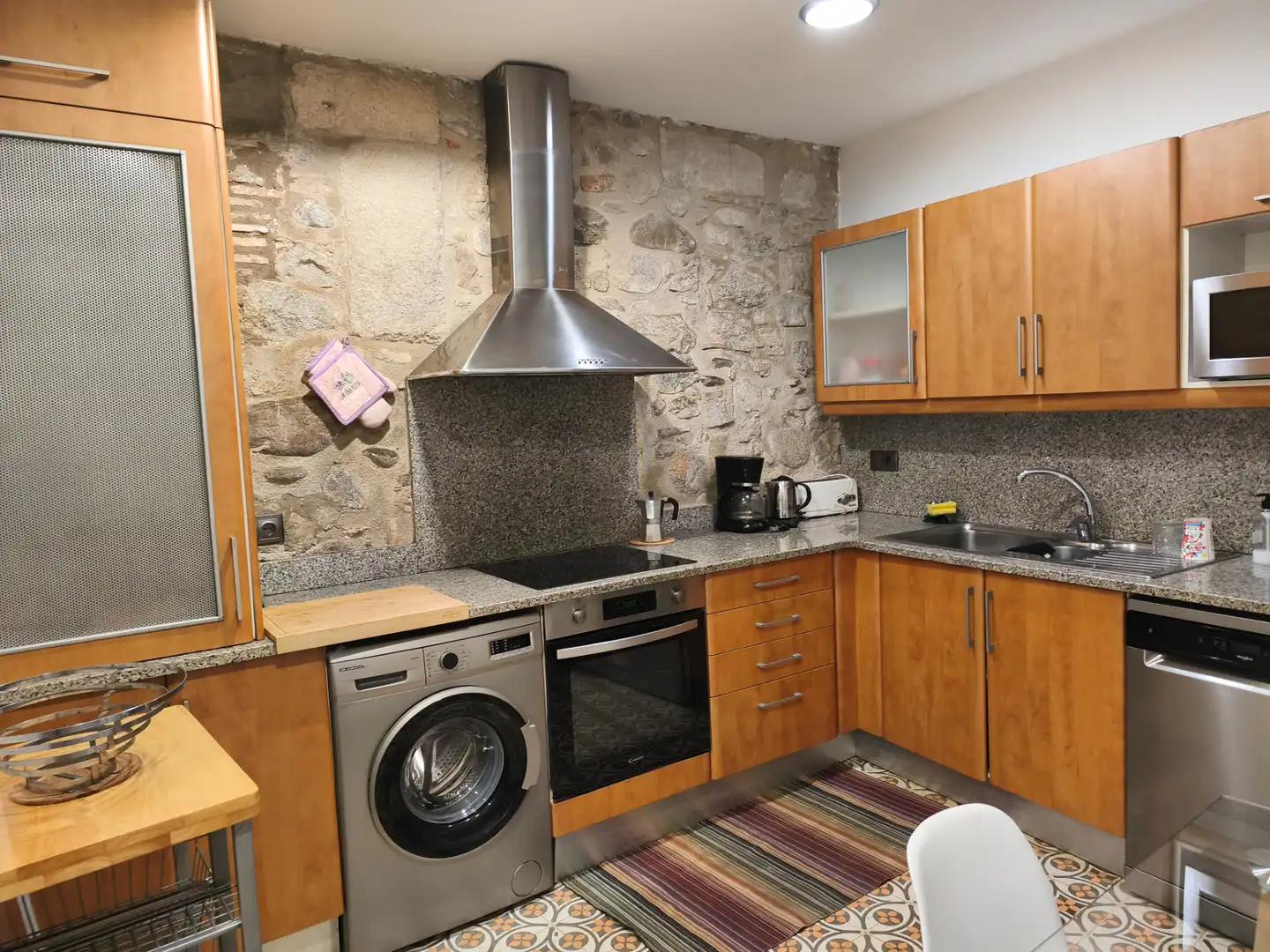 Cocina de Dúplex de alquiler en Girona con Calefacción, Amueblado y Horno