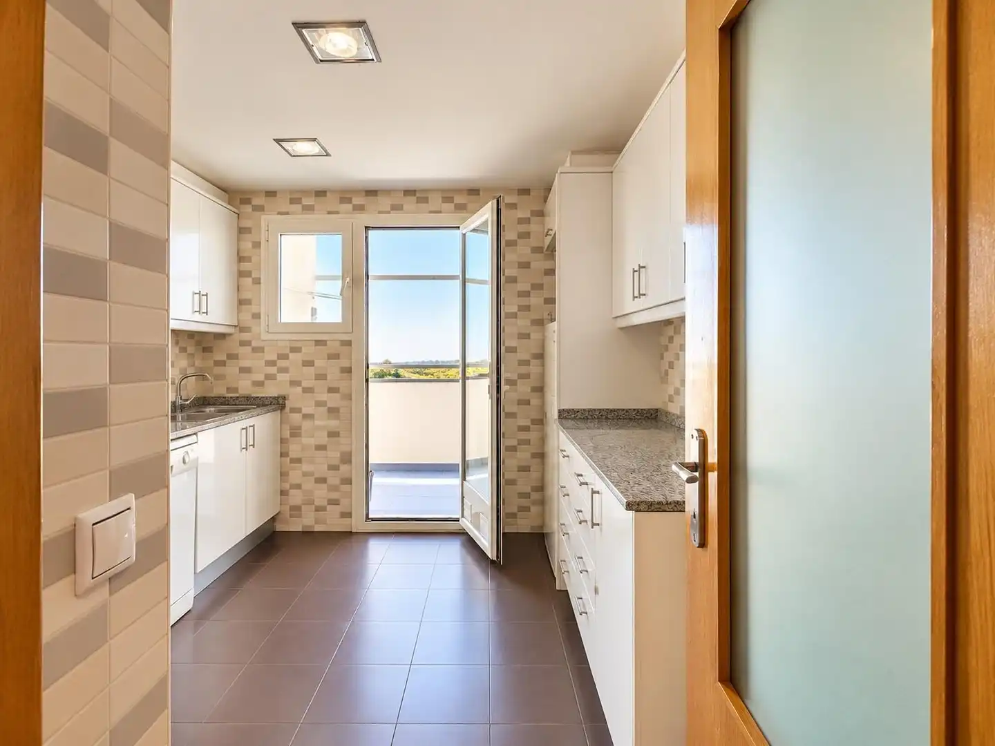 Kitchen of Flat for sale in Carlet, Valencia